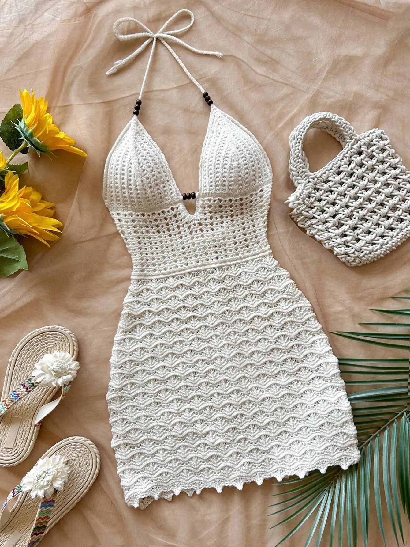 Women's V-Neck Strapless Dress
